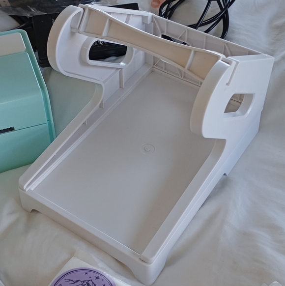 Thermal Printer, Label Holder + Labels! - Picture 8 of 16